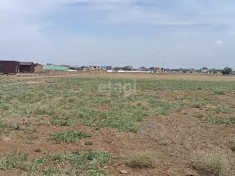 Участок в Крым, Сакский район, с. Молочное ул. Западная (6.9 сот.)