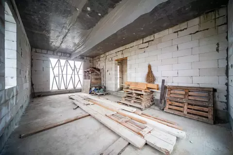 Дом в Ленинградская область, Гатчинский муниципальный округ, д. ...