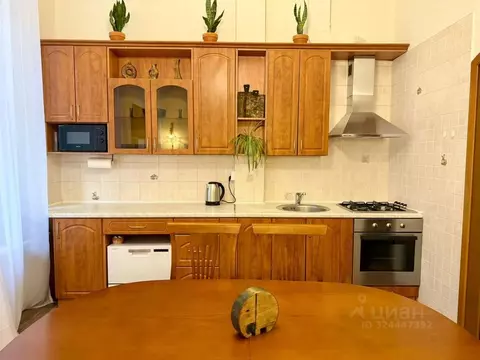 2-к кв. Санкт-Петербург ул. Восстания, 19 (75.0 м)