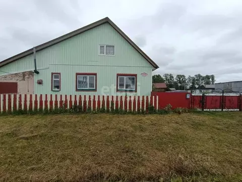 Дом в Башкортостан, Бирский район, Бахтыбаевский сельсовет, с. ...