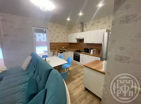 Дом в Ленинградская область, Ломоносовский район, Ропшинское с/пос, ...