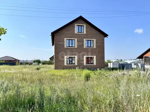 Дом в Белгородская область, Строитель Яковлевский городской округ, ул. ...