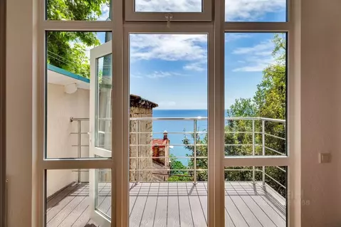 2-к кв. Крым, Ялта ул. Дражинского, 21 (48.0 м)