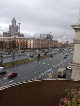 Продается 4-комнатная квартира