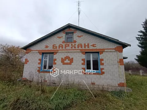 Дом в Брянская область, Почепский район, с. Доманичи Увельская ул., 12 ...