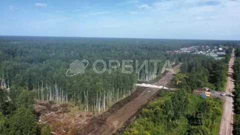 Участок в Тюменская область, Тюменский муниципальный округ, д. ...
