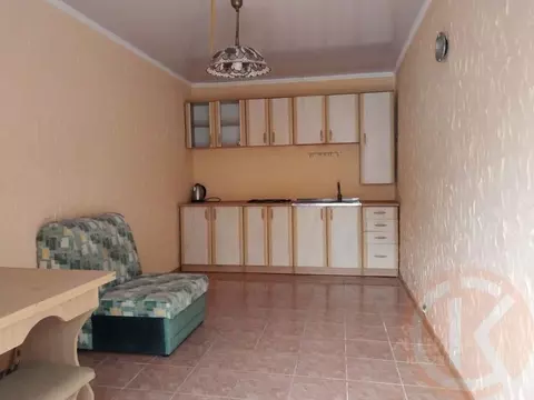 Дом в Крым, Сакский район, с. Уютное, Прибой СПК ул. Вишневая, 39 (275 ...