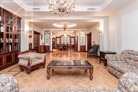 4-к кв. Москва 1-й Неопалимовский пер., 8 (232.0 м)