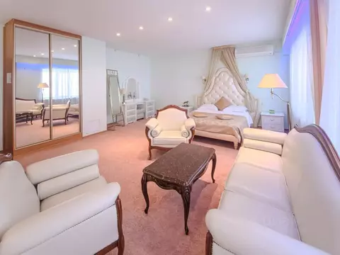 Комната Приморский край, Владивосток Русская ул., 100 (35.0 м)