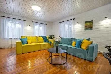 Дом в Московская область, Наро-Фоминский городской округ, д. Обухово 4 ...