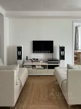 3-к кв. Челябинская область, Челябинск ул. Труда, 156В (82.0 м)