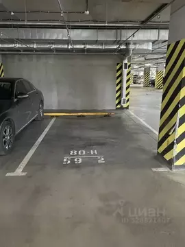 Гараж в Санкт-Петербург Пулковское ш., 36к6 (17 м)