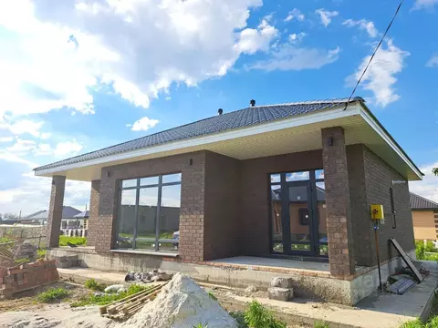 Дом в Оренбургская область, Оренбургский район, с. Благословенка, ...