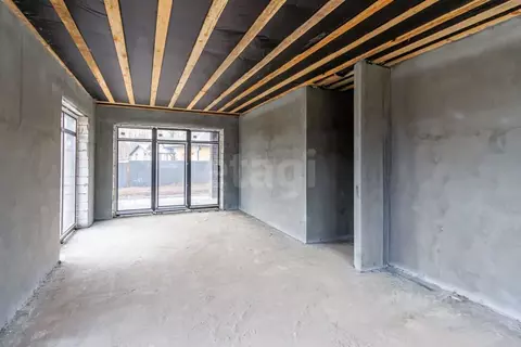 Дом в Тюменская область, Тюменский муниципальный округ, д. Ушакова, ...