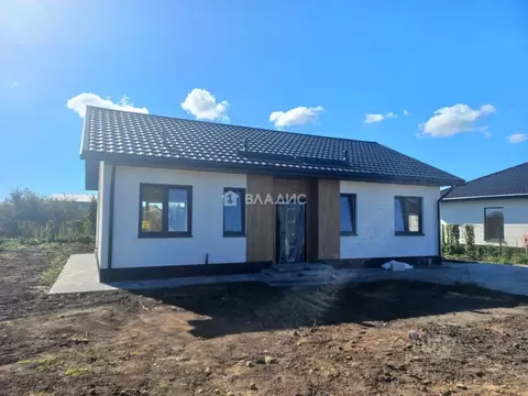 Дом в Калининградская область, Гурьевский муниципальный округ, пос. ...