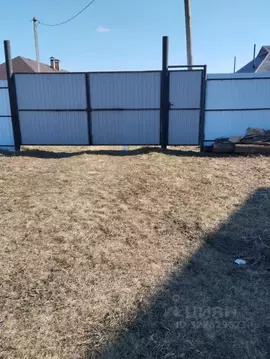 Участок в Омская область, Любинский район, Красный Яр рп Комсомольская ...