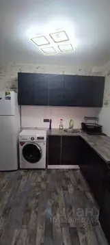 3-к кв. Крым, Симферополь ул. Троллейбусная, 13 (90.0 м)