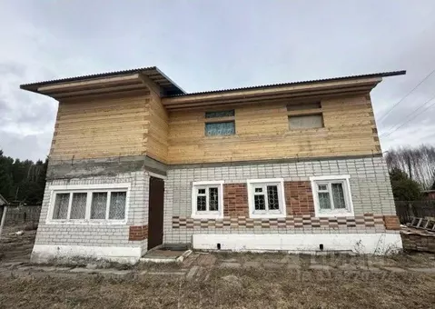 Дом в Пермский край, Березники муниципальное образование, пос. Лысьва ...