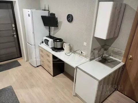 Студия Тюменская область, Тюмень ул. 9 Января, 162/1 (13.0 м)