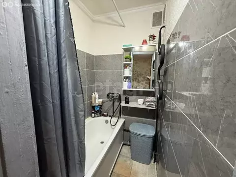 4-комнатная квартира: Калининград, Красносельская улица, 51 (62.3 м)