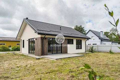 Дом в Калининградская область, пос. Приморье ул. Лесная, 8 (74 м)