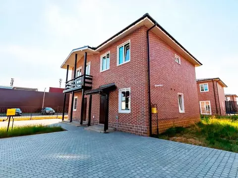 Дом в Ленинградская область, Всеволожский район, Агалатовское с/пос, ...