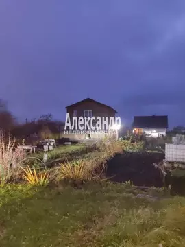 Дом в Ленинградская область, Коммунар г. Гатчинский муниципальный ...