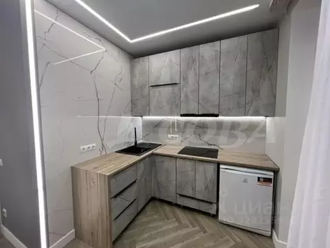 1-к кв. Тюменская область, Тюмень ул. Тимофея Чаркова, 69 (31.0 м)