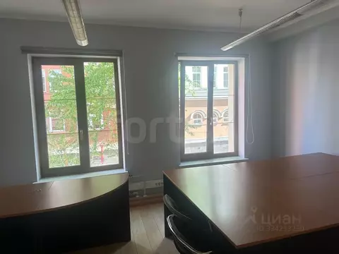 Офис в Москва ул. Чаплыгина, 9С1 (323 м)