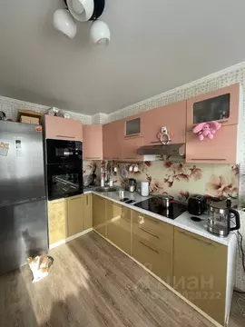 2-к кв. Омская область, Омск бул. М.М. Кузьмина, 23 (57.3 м)