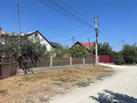 Участок в Крым, Симферопольский район, с. Первомайское ул. Ленина, 2А ...