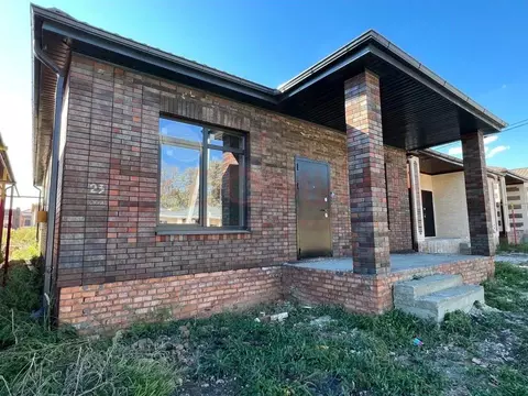 Дом в Ростовская область, Ростов-на-Дону Особенная ул. (100 м)