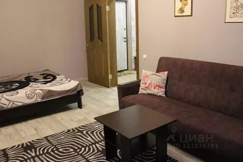 1-к кв. Курская область, Курск просп. Вячеслава Клыкова, 80 (38.0 м)