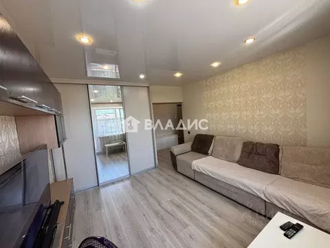 1-к кв. Иркутская область, Ангарск 29-й мкр, 10/1 (34.2 м)