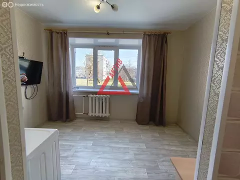 1-комнатная квартира: Каменск-Уральский, проспект Победы, 37 (14.5 м)