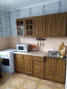 1-к кв. Омская область, Омск просп. Комарова, 5 (38.0 м)