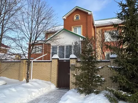 Дом в Омская область, Омск ул. 9-я Любинская, 92 (260 м)