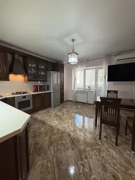 2-к кв. Астраханская область, Астрахань ул. Менжинского, 3 (86.6 м)