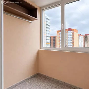 3-комнатная квартира: Санкт-Петербург, территория Горелово, ...