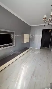 3-к кв. Волгоградская область, Волгоград ул. Им. Циолковского, 8 (82.1 ...