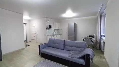 Студия Свердловская область, Екатеринбург ул. Героев России, 35 (34.5 ...