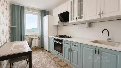 1-к кв. Краснодарский край, Сочи КСМ мкр, ул. Труда, 21к2 (42.0 м)