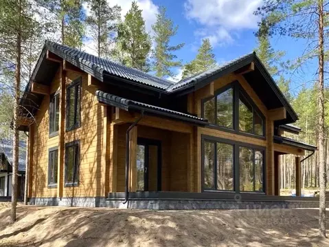 Дом в Ленинградская область, Выборгский район, Полянское с/пос, пос. ...