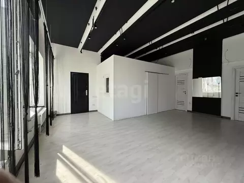 Офис в Северная Осетия, Владикавказ просп. Доватора, 254А (140 м)