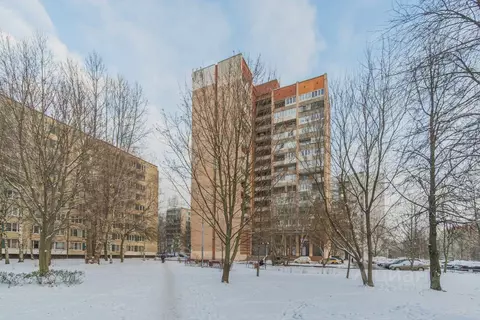 Комната Санкт-Петербург Богатырский просп., 11 (13.0 м)