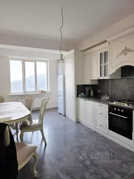 3-к кв. Дагестан, Махачкала просп. Амет-Хана Султана, 37А (90.0 м)