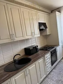 2-к кв. Ставропольский край, Пятигорск ул. Адмиральского, 1А (70.6 м)