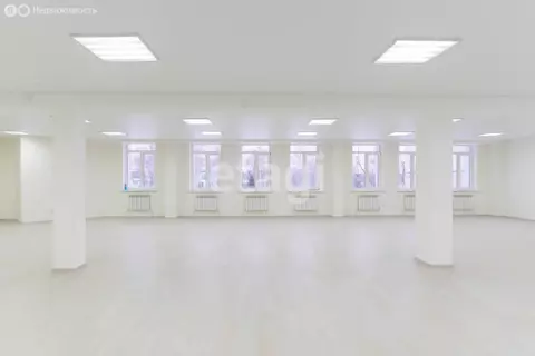 Помещение свободного назначения (288.6 м)