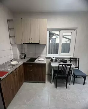 1-к кв. Крым, Симферополь ул. Ангарская, 25 (30.0 м)