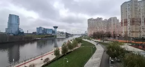 Продается 3-комнатная квартира